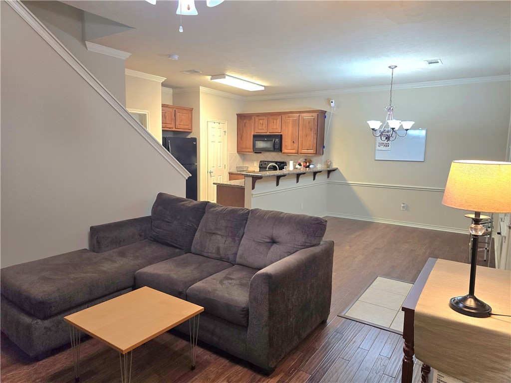 321 Forest Drive, College Station, TX, 77840 | 25007867 | Realty Texas LLC