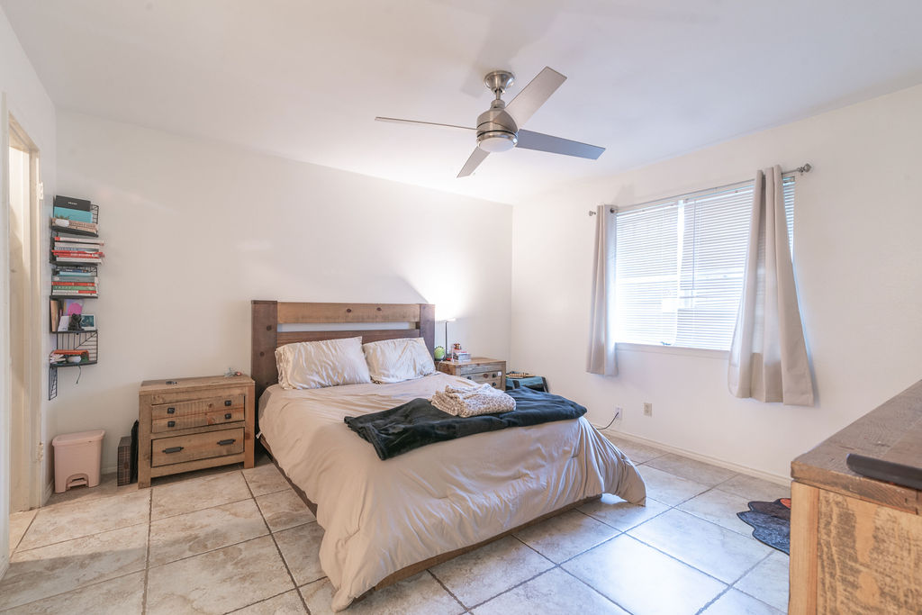 1106 Saucedo Street, Austin, TX, 78721 | 2792701 | Realty Texas LLC