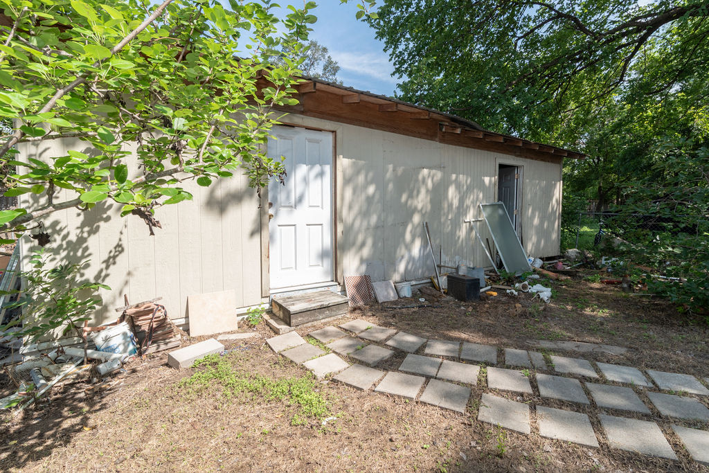 1106 Saucedo Street, Austin, TX, 78721 | 2792701 | Realty Texas LLC