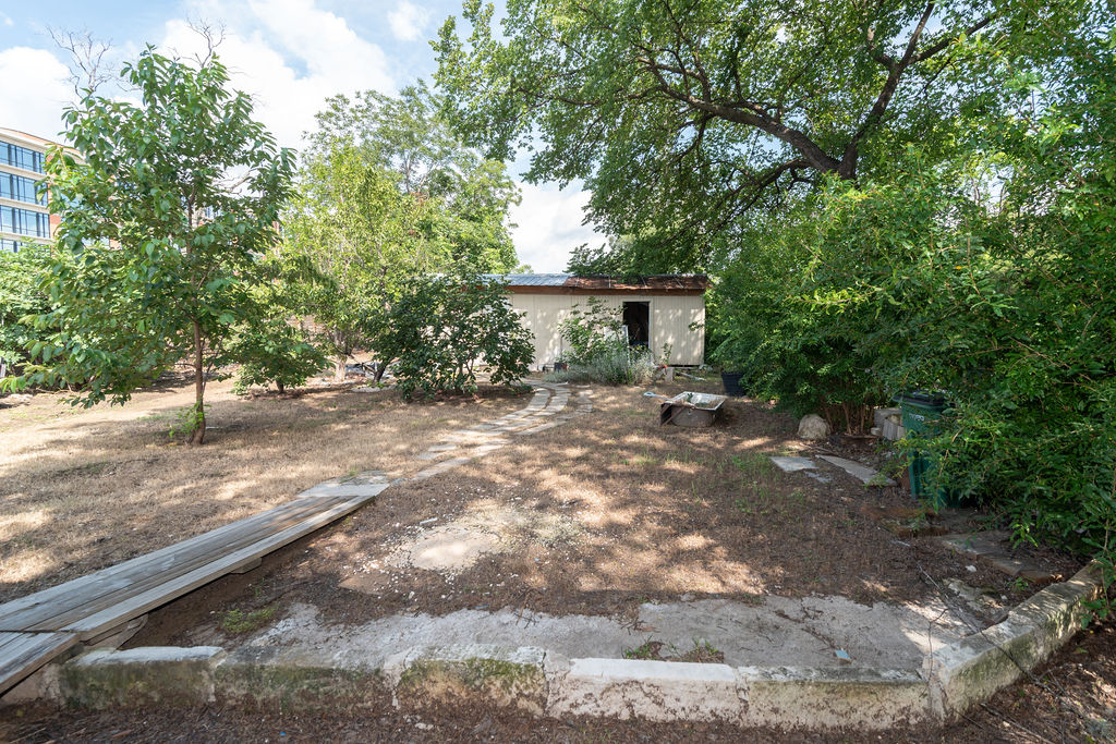 1106 Saucedo Street, Austin, TX, 78721 | 2792701 | Realty Texas LLC