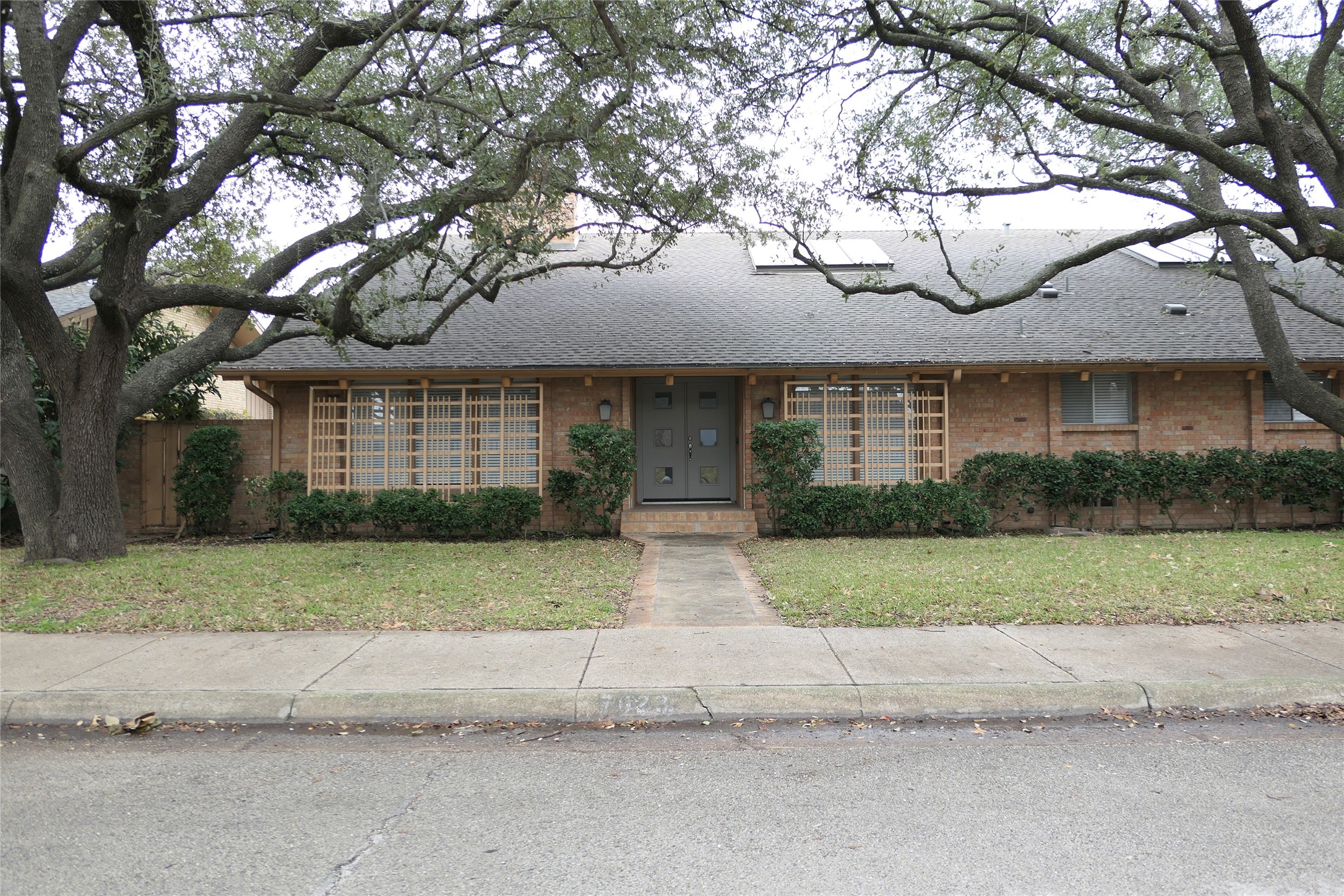 7023 Briarmeadow Drive, Dallas, TX, 75230 | 21000361 | Realty Texas LLC