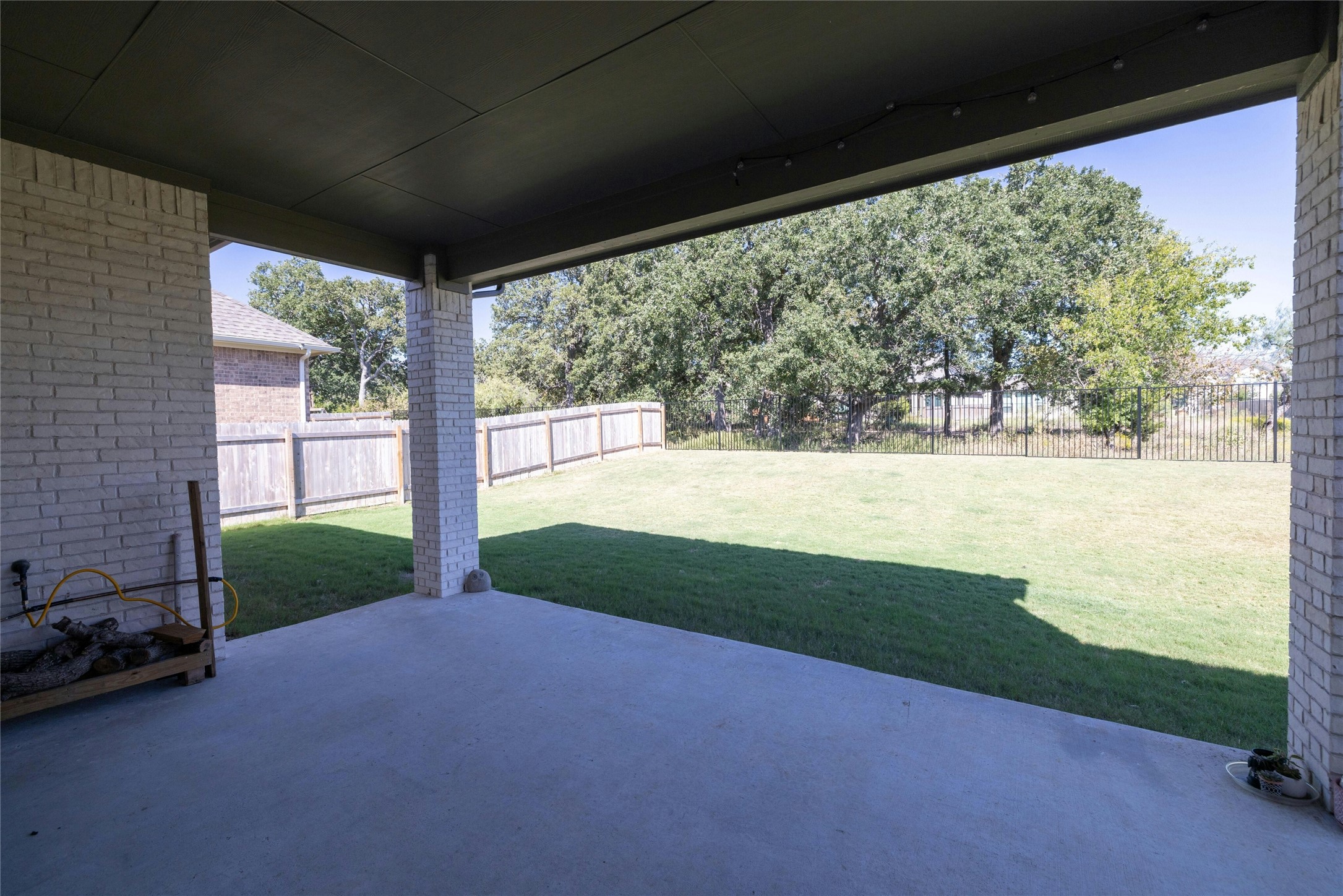 117 Peacevine Lane, Liberty Hill, TX, 78642 | 21000576 | Realty Texas LLC