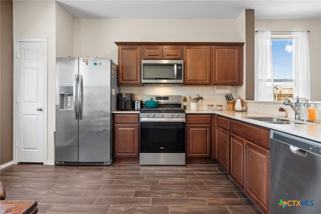 321 Bella Luna Way, Liberty Hill, TX, 78642 | 586404 | Realty Texas LLC