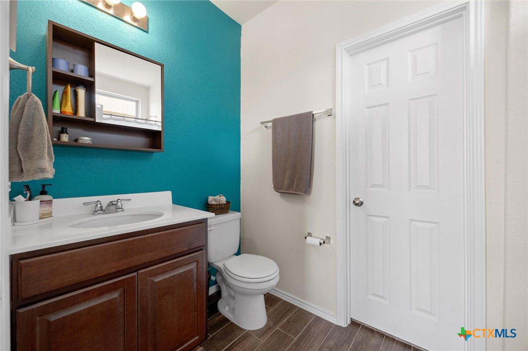 321 Bella Luna Way, Liberty Hill, TX, 78642 | 586404 | Realty Texas LLC