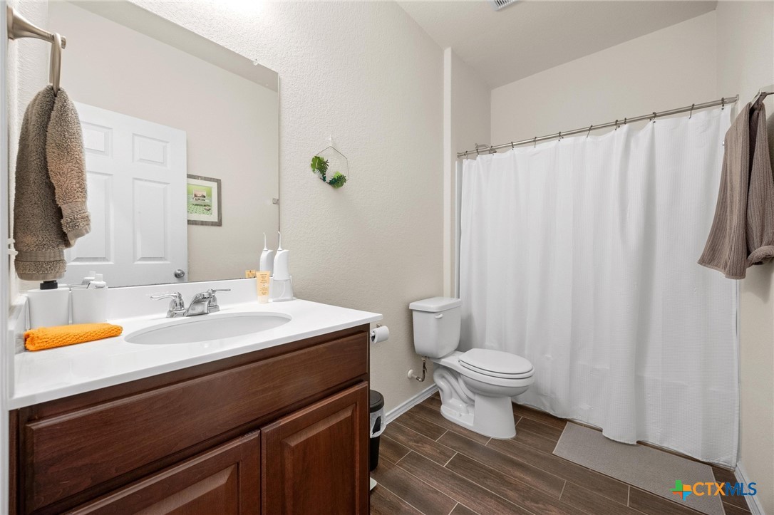 321 Bella Luna Way, Liberty Hill, TX, 78642 | 586404 | Realty Texas LLC