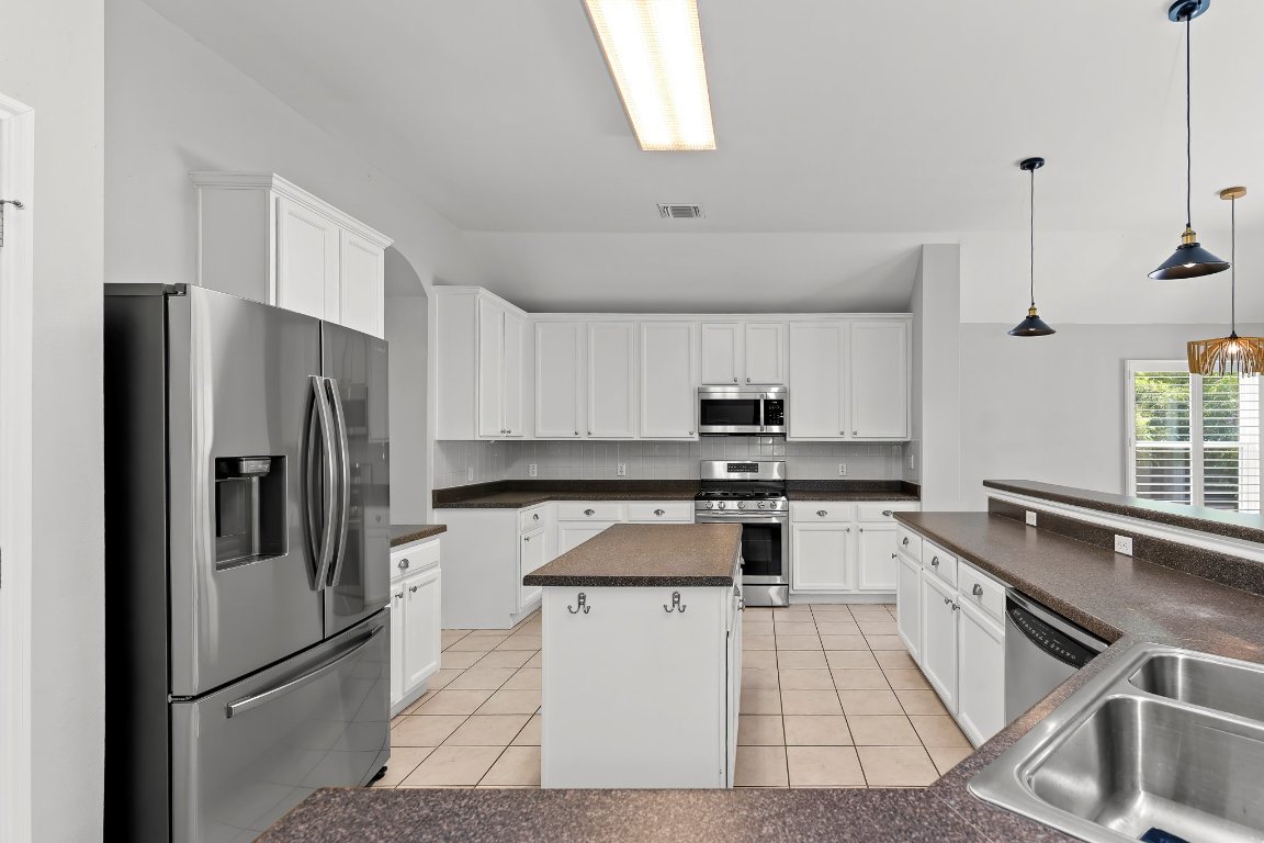 7003 Currier Cove , Austin, TX, 78717 | 9195313 | Realty Texas LLC