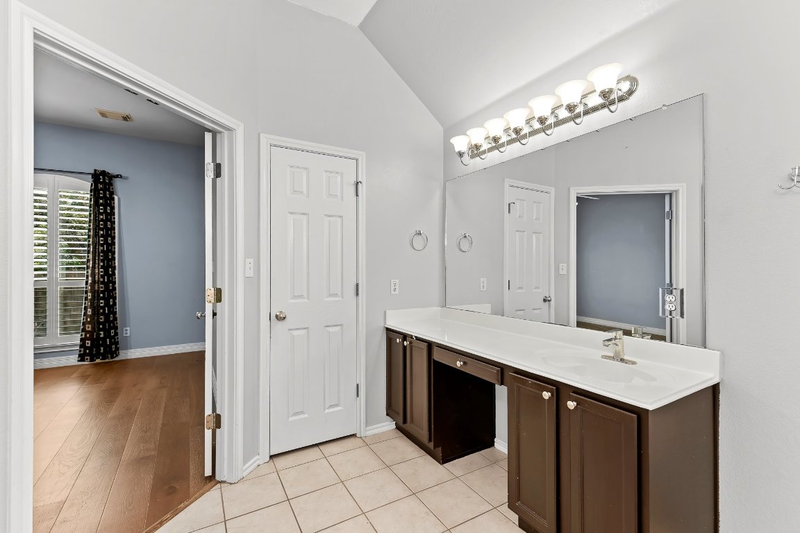 7003 Currier Cove , Austin, TX, 78717 | 9195313 | Realty Texas LLC