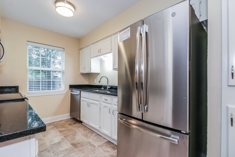 1721 Steinburg Lane , Fort Worth, TX, 76134 | 21003873 | Realty Texas LLC
