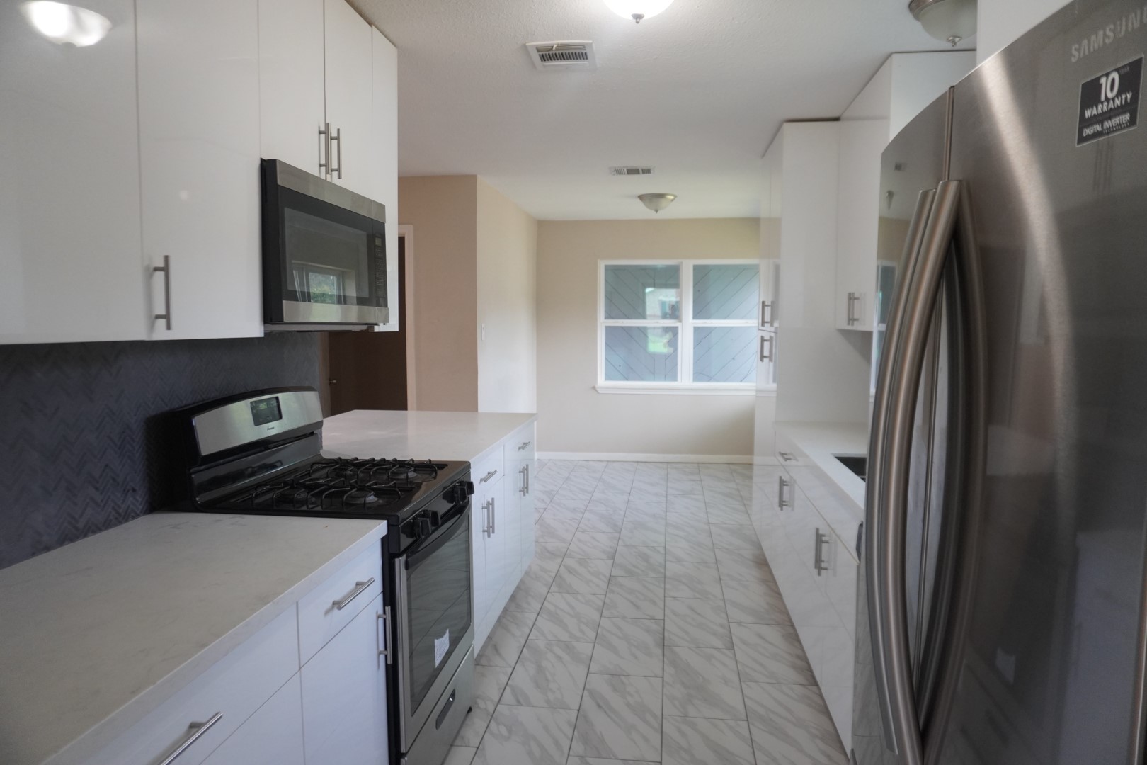 7527 Oak Village Drive, Houston, TX, 77396 | 49470192 | Realty Texas LLC