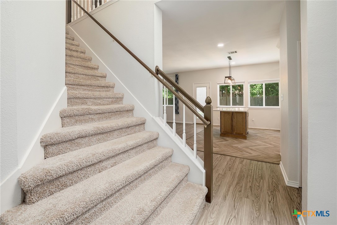 703 Ivy Court, Round Rock, TX, 78681 | 587046 | Realty Texas LLC