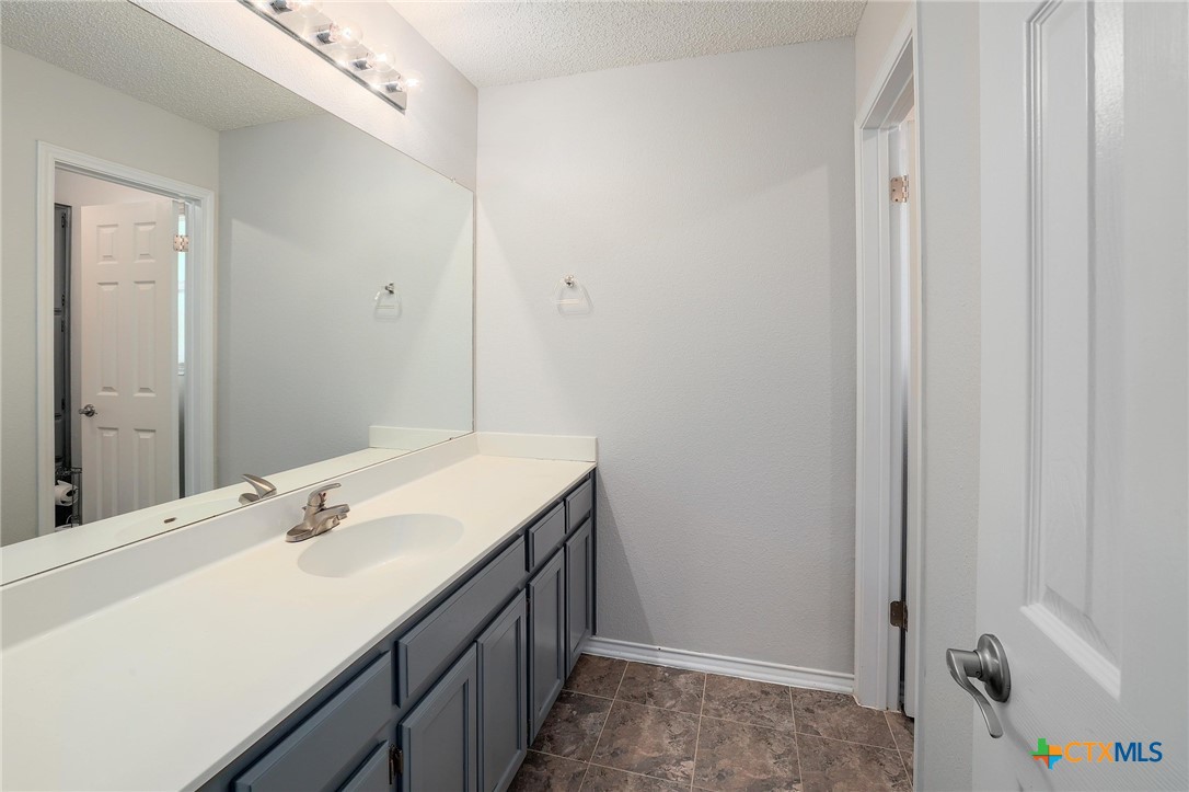 703 Ivy Court, Round Rock, TX, 78681 | 587046 | Realty Texas LLC
