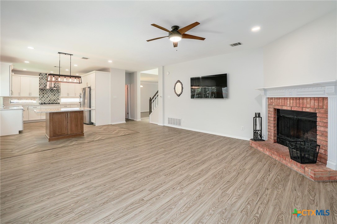 703 Ivy Court, Round Rock, TX, 78681 | 587046 | Realty Texas LLC