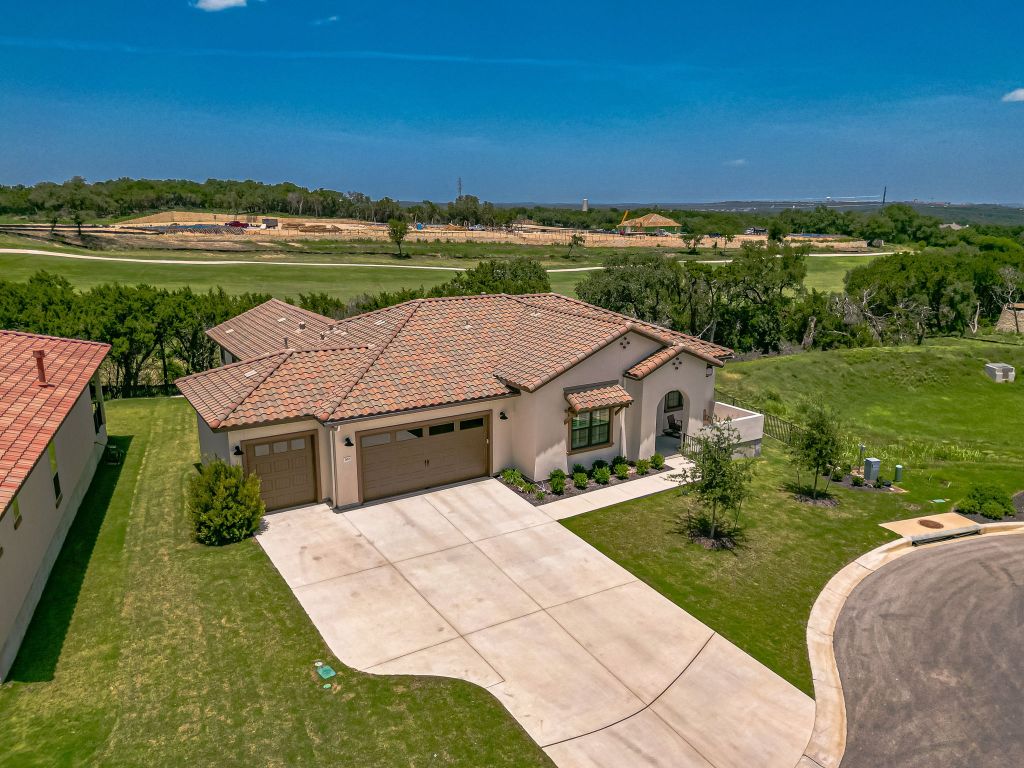 For Sale: 302 Sprinting Peak Drive Blog Image Banner