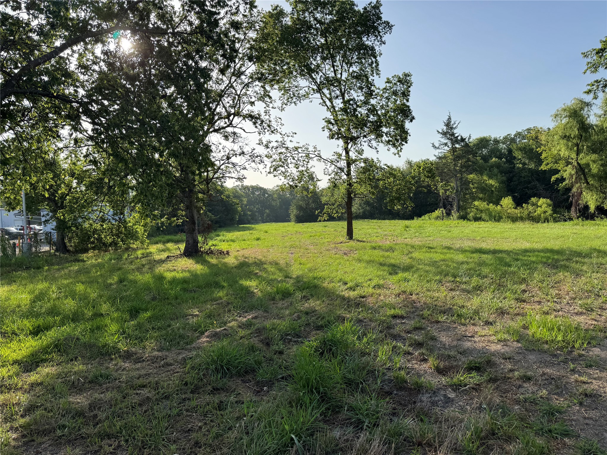 2109 Island, Bonham, TX, 75418 | 21006020 | Realty Texas LLC