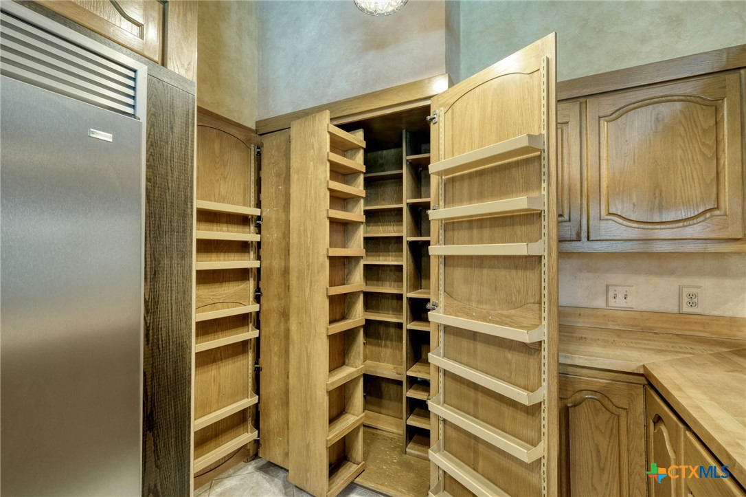 700 Breakaway Road, Cedar Park, TX, 78613 | 587161 | Realty Texas LLC