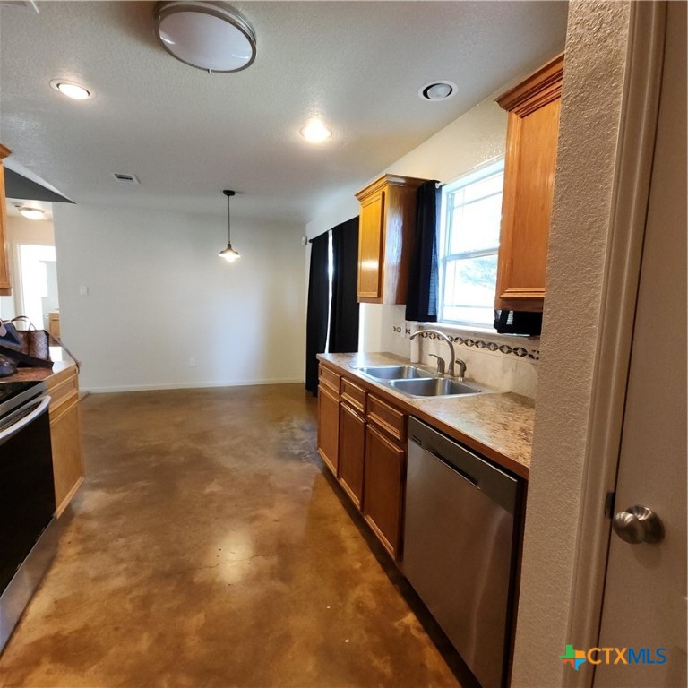 3509 Lauren Street, Copperas Cove, TX, 76522 | 586356 | Realty Texas LLC