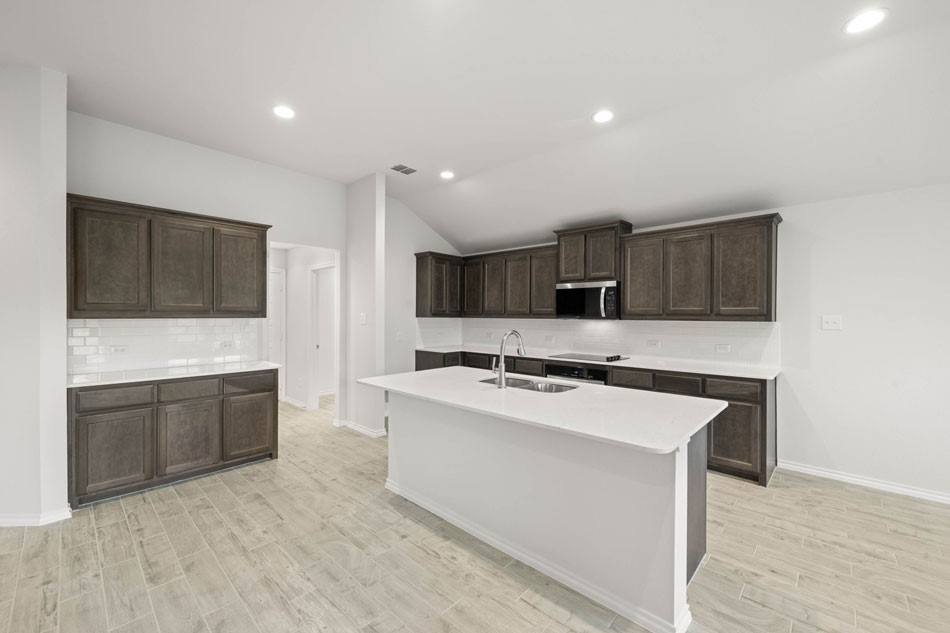 2637 Streamside, Burleson, TX, 76028 | 21007319 | Realty Texas LLC