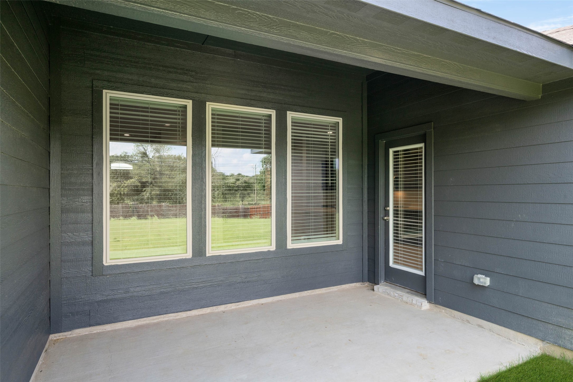 2637 Streamside, Burleson, TX, 76028 | 21007319 | Realty Texas LLC