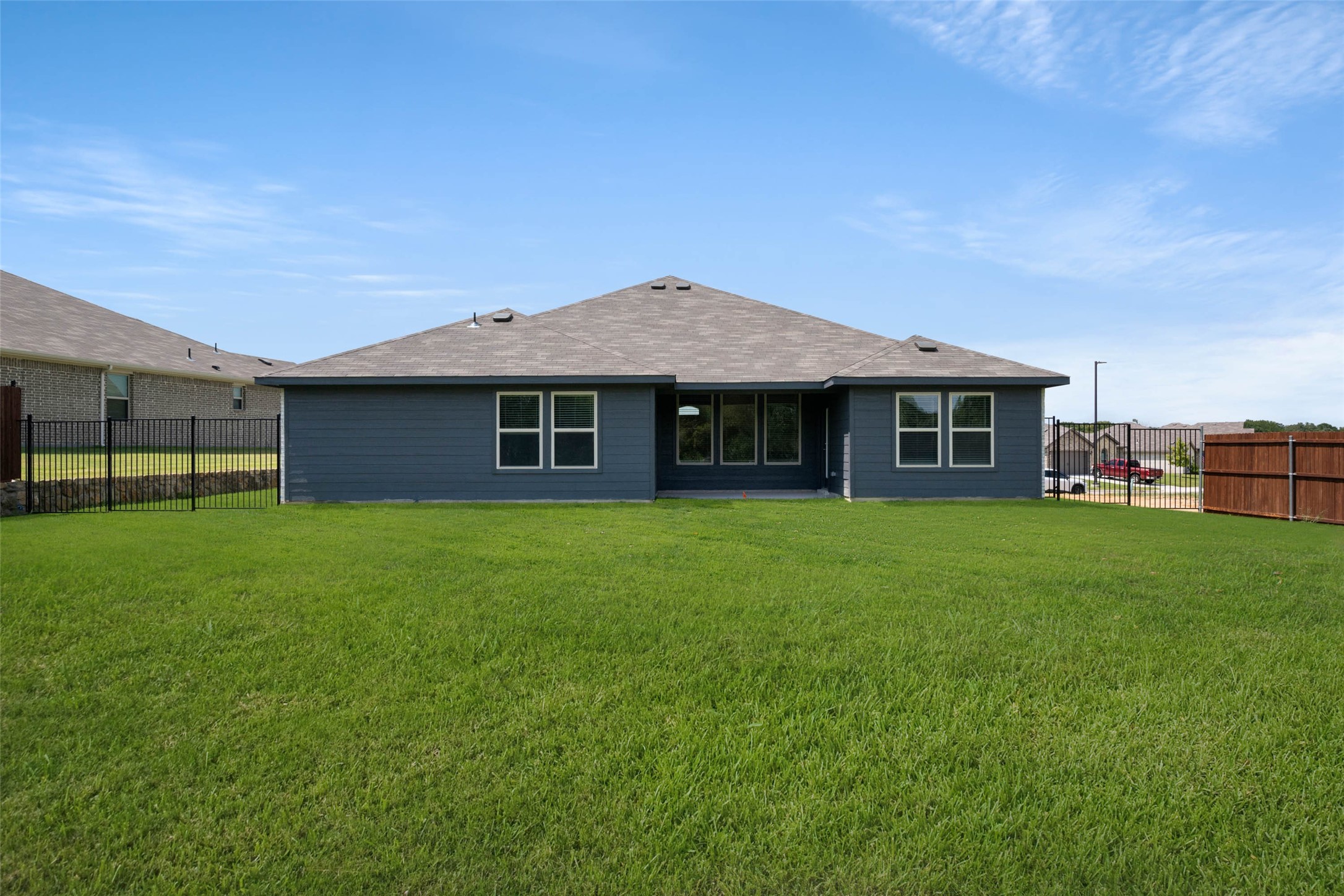 2637 Streamside, Burleson, TX, 76028 | 21007319 | Realty Texas LLC
