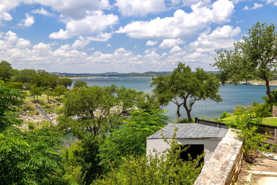 7206 Comanche Trail, Austin, TX, 78732 | 7008612 | Realty Texas LLC