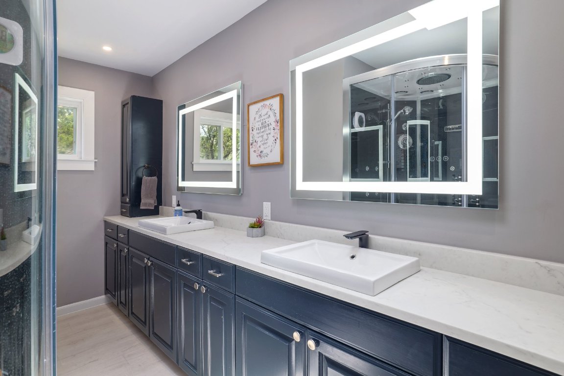 7206 Comanche Trail, Austin, TX, 78732 | 7008612 | Realty Texas LLC