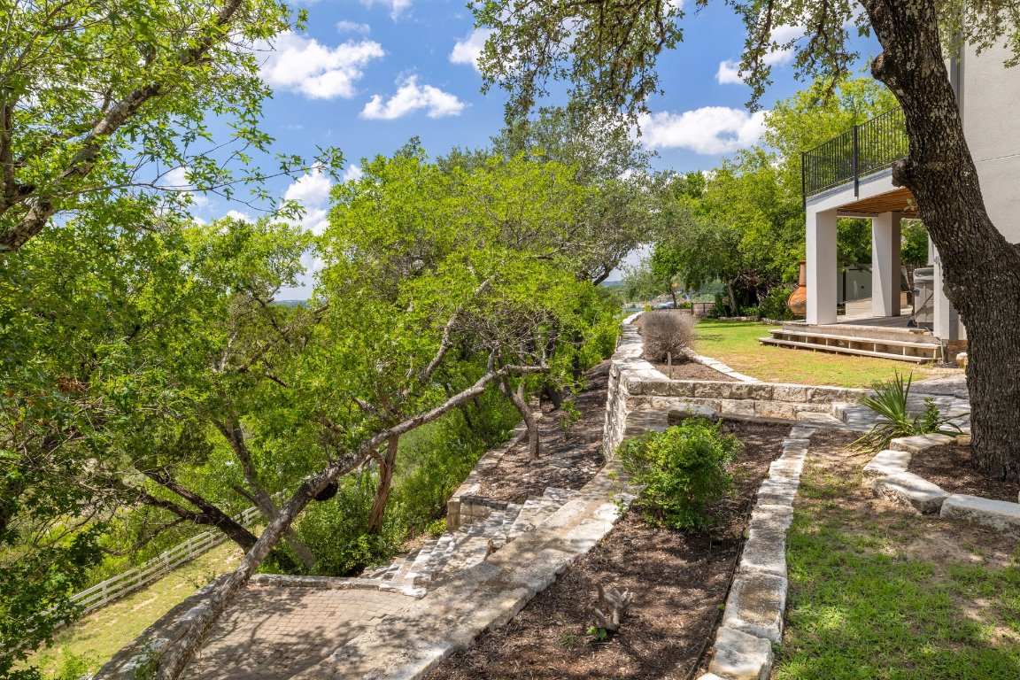 7206 Comanche Trail, Austin, TX, 78732 | 7008612 | Realty Texas LLC