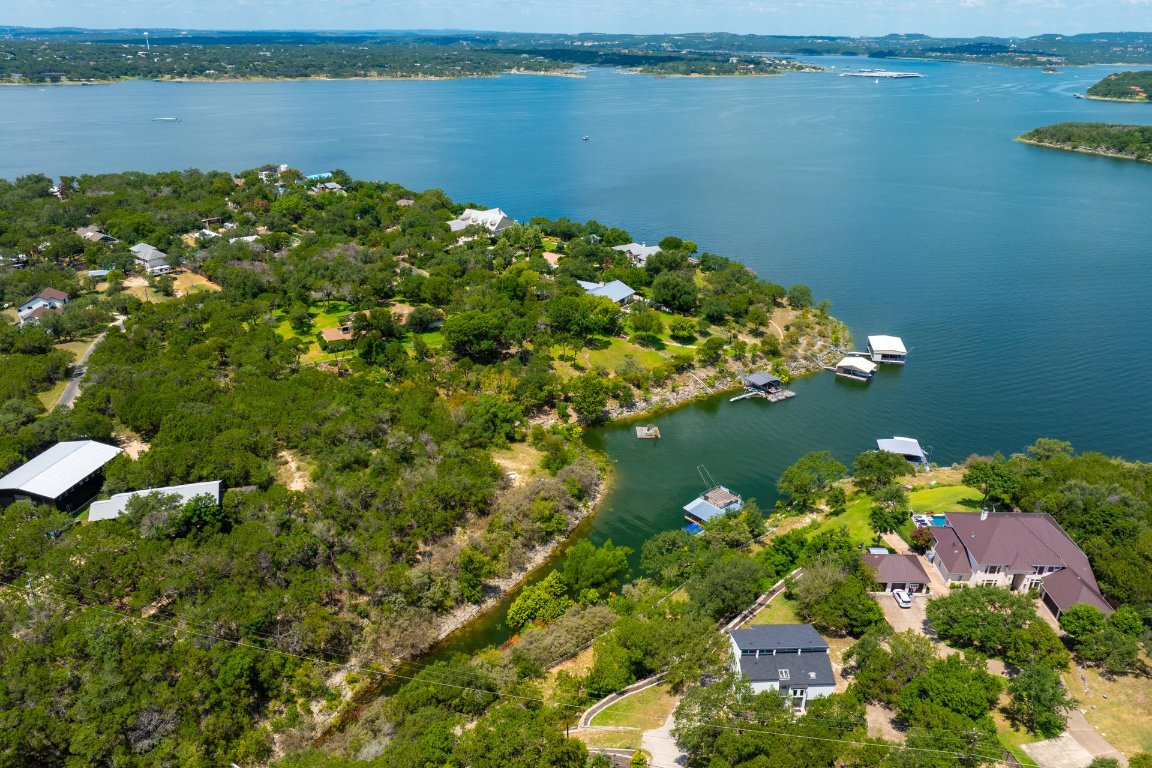 7206 Comanche Trail, Austin, TX, 78732 | 7008612 | Realty Texas LLC