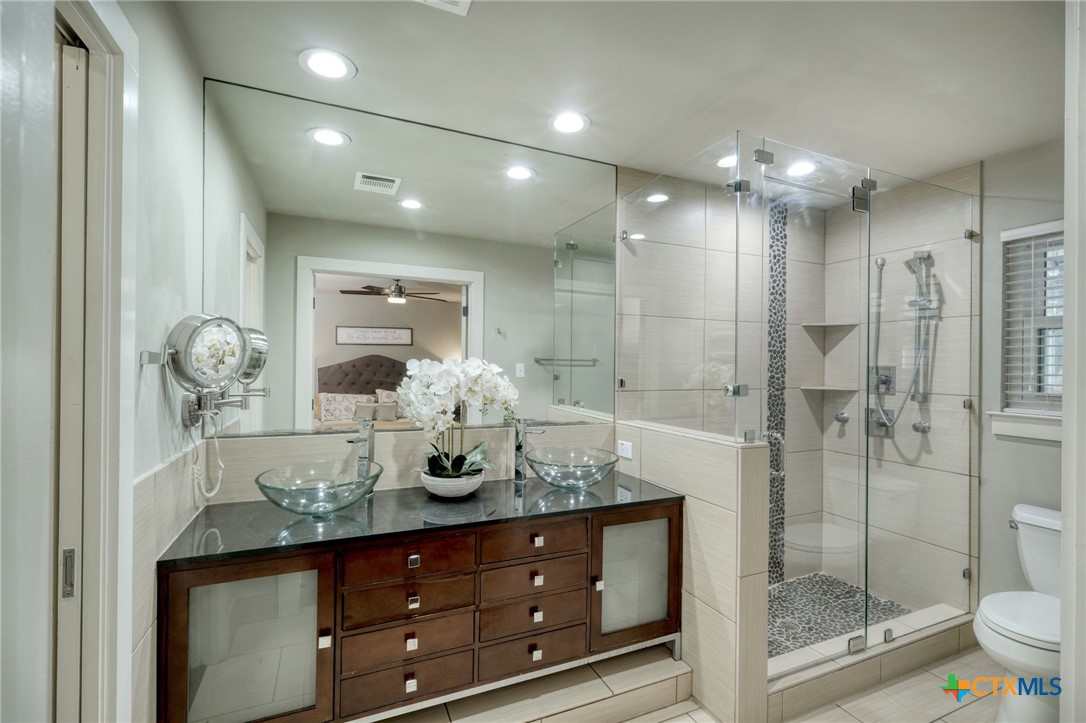 606 S Lake Creek Drive, Round Rock, TX, 78681 | 586833 | Realty Texas LLC