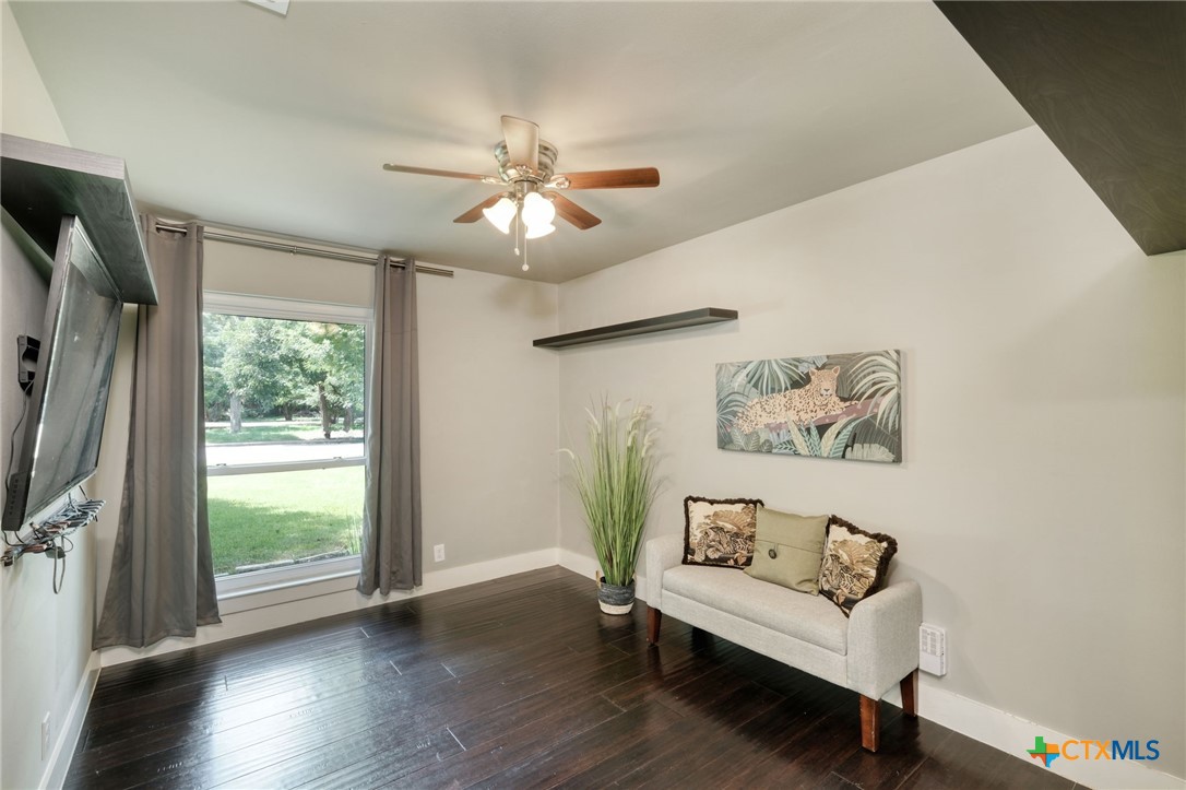 606 S Lake Creek Drive, Round Rock, TX, 78681 | 586833 | Realty Texas LLC