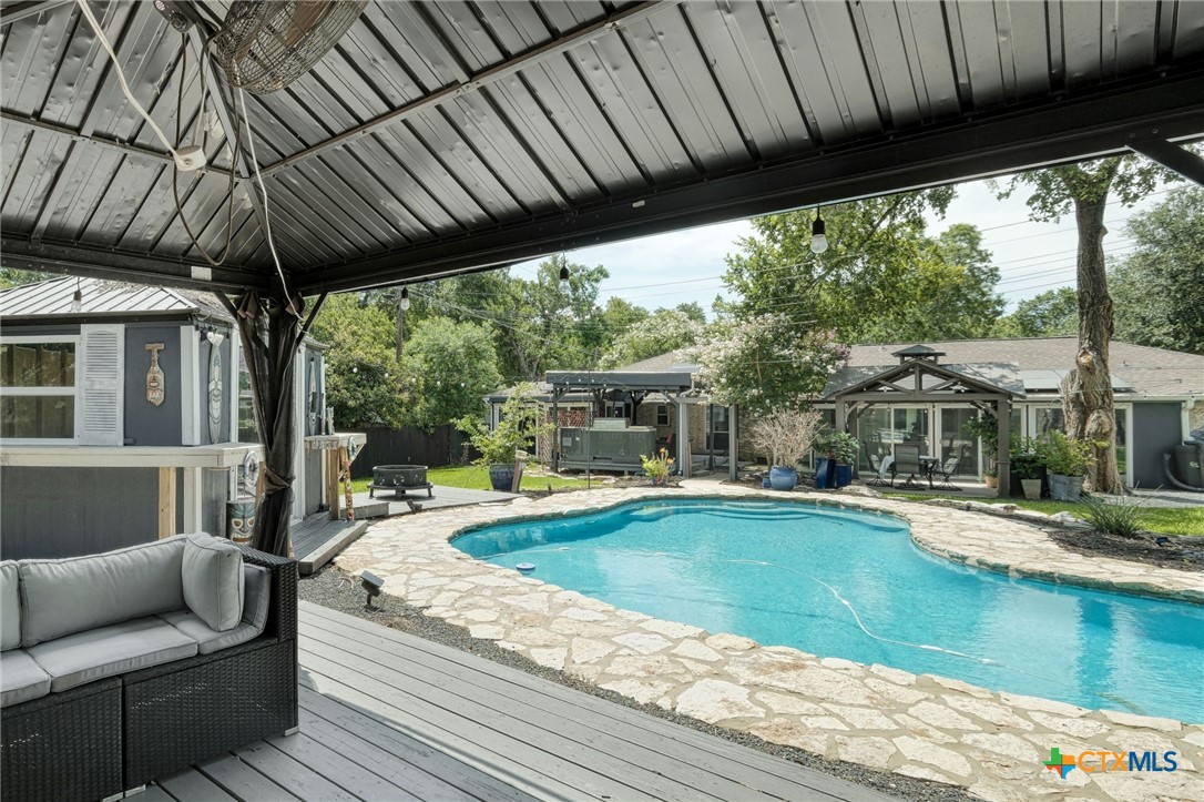 606 S Lake Creek Drive, Round Rock, TX, 78681 | 586833 | Realty Texas LLC
