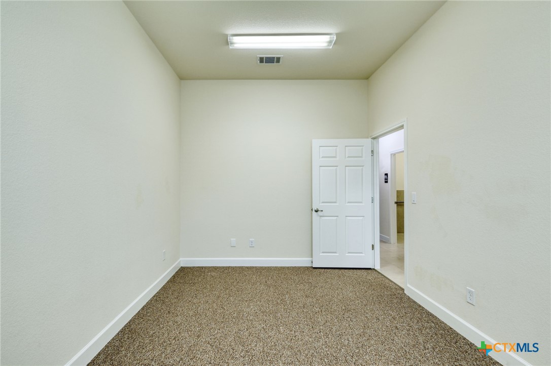 1009 W Pecan Street #201, 203, 205, 207, 209, Pflugerville, TX, 78660 | 587630 | Realty Texas LLC