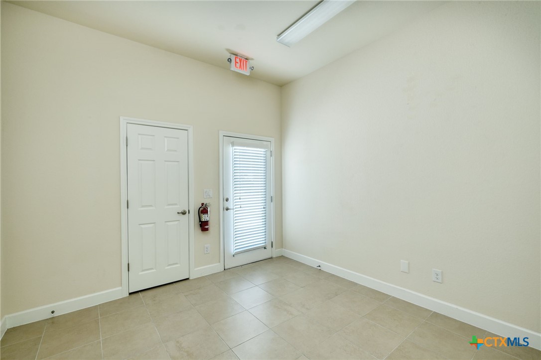 1009 W Pecan Street #201, 203, 205, 207, 209, Pflugerville, TX, 78660 | 587630 | Realty Texas LLC