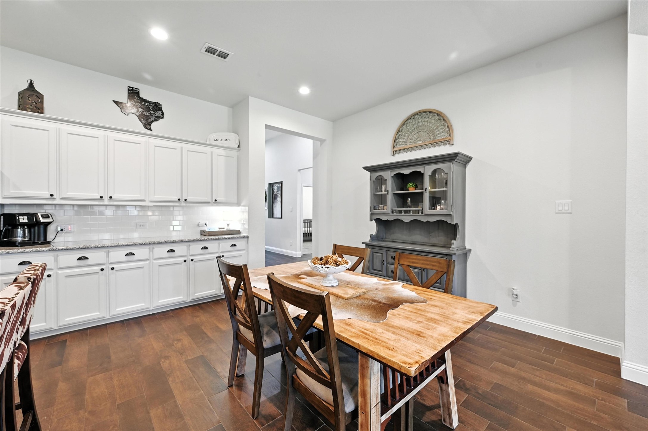 11721 Madrono Drive, Fort Worth, TX, 76108 | 21012337 | Realty Texas LLC