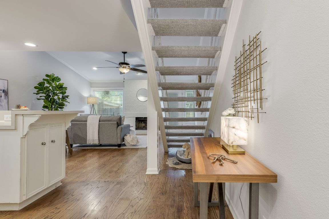 3601 LAWTON Avenue 10, Austin, TX, 78731 | 5394052 | Realty Texas LLC