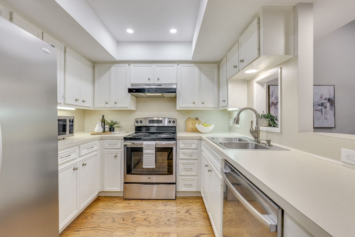 3601 LAWTON Avenue 10, Austin, TX, 78731 | 5394052 | Realty Texas LLC
