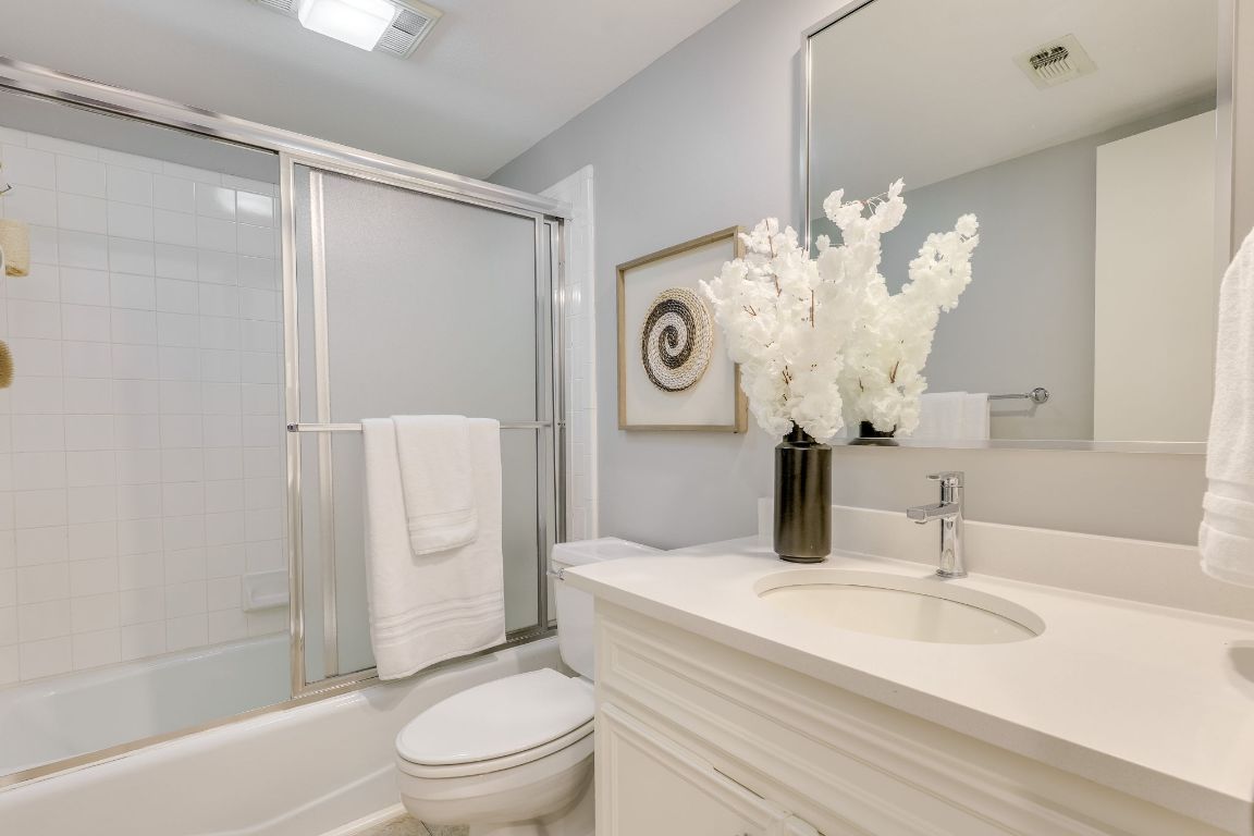 3601 LAWTON Avenue 10, Austin, TX, 78731 | 5394052 | Realty Texas LLC