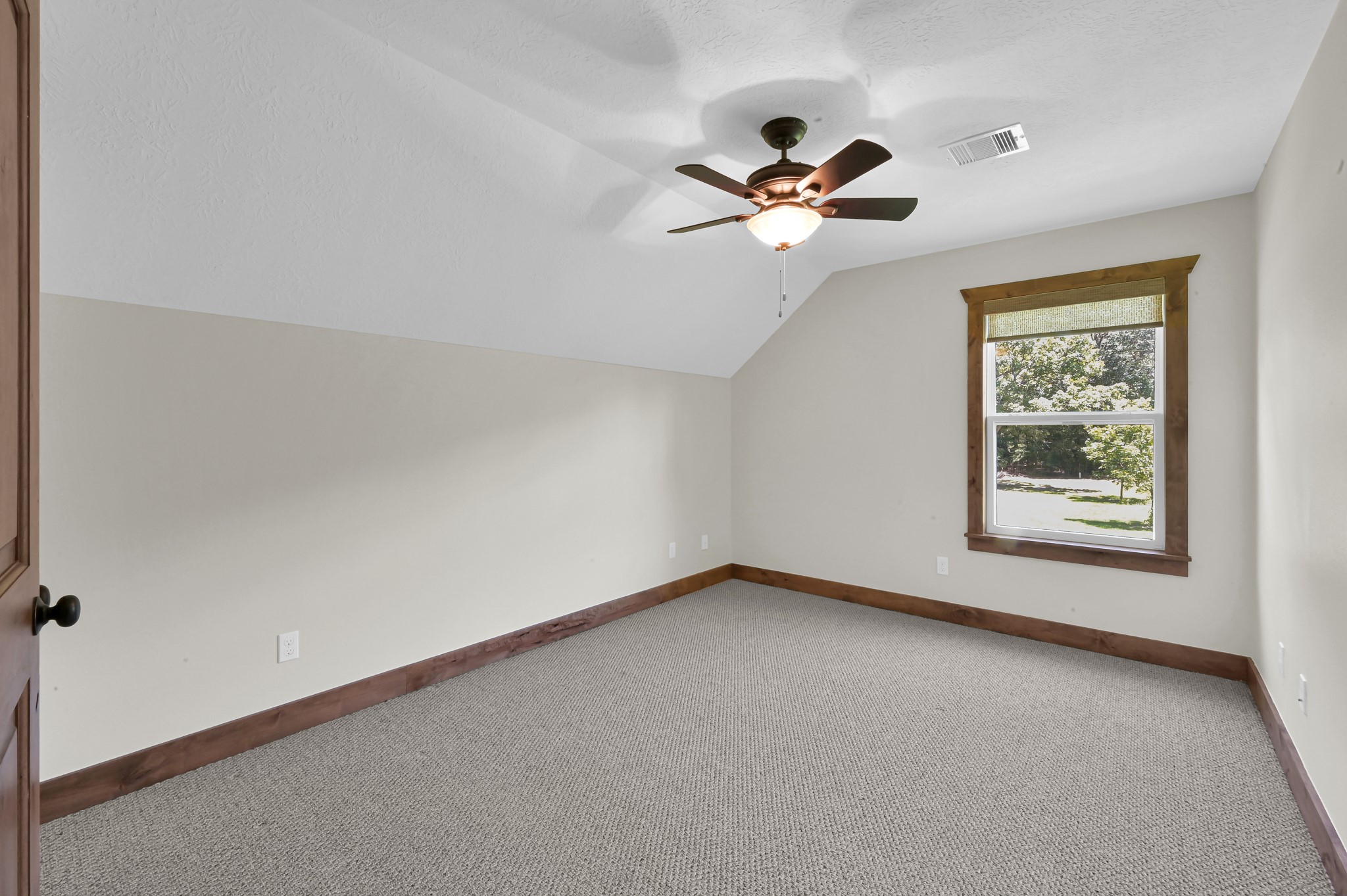 12125 Willis Waukegan Road, Conroe, TX, 77303 | 69529245 | Realty Texas LLC