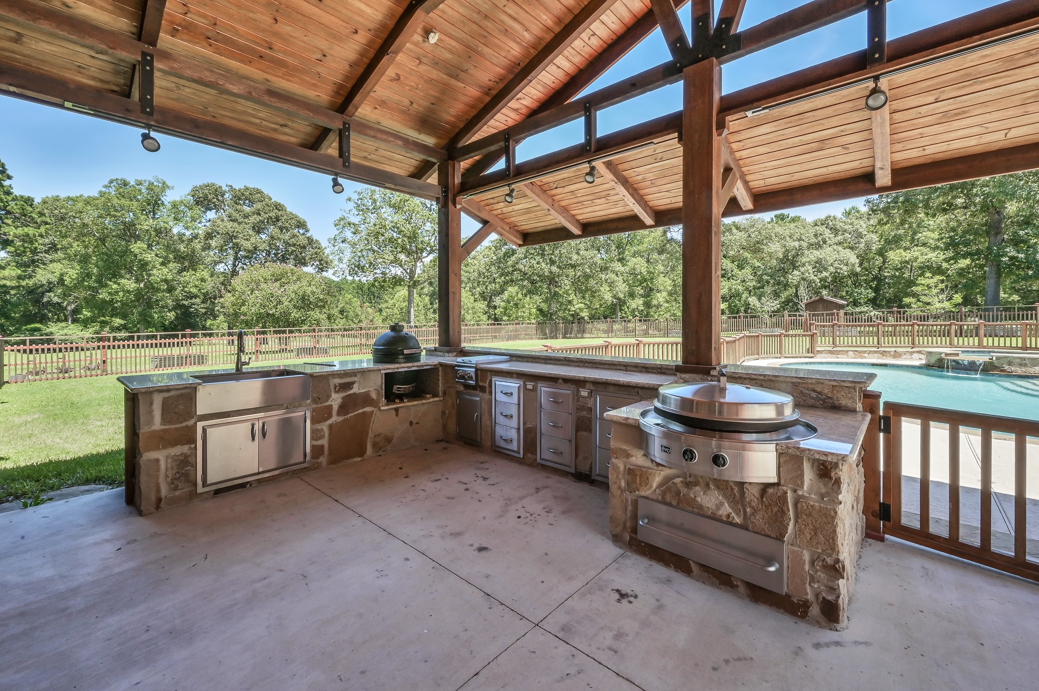 12125 Willis Waukegan Road, Conroe, TX, 77303 | 69529245 | Realty Texas LLC