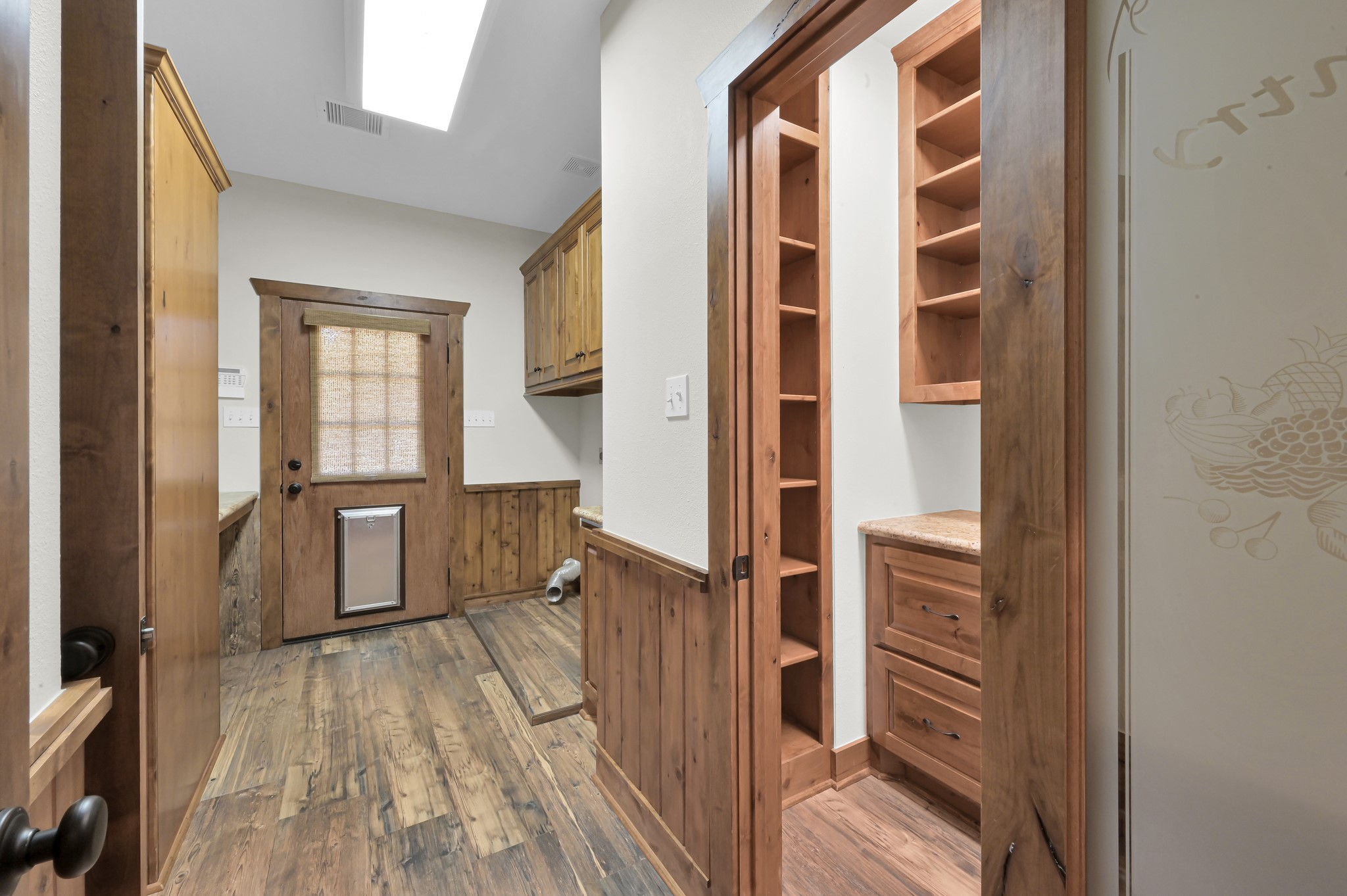 12125 Willis Waukegan Road, Conroe, TX, 77303 | 69529245 | Realty Texas LLC