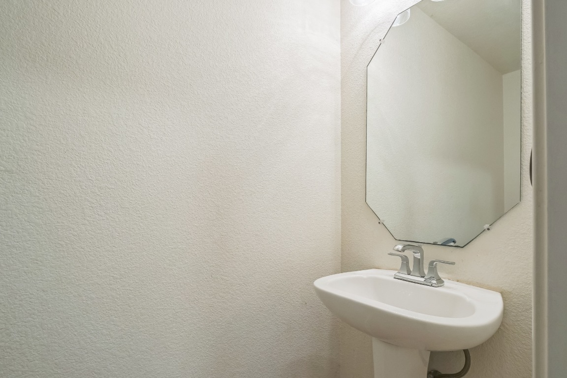 508 N Cascades Avenue 1, Pflugerville, TX, 78660 | 6034203 | Realty Texas LLC