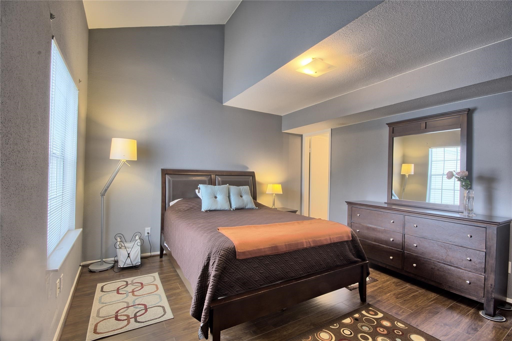 9809 Richmond Avenue C16, Houston, TX, 77042 | 95898816 | Realty Texas LLC