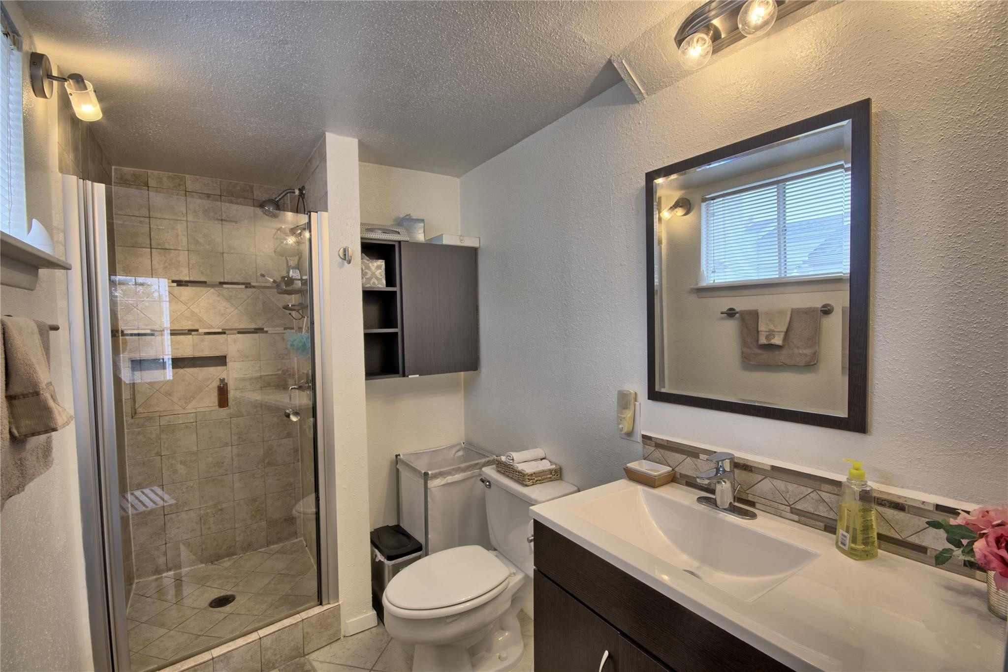 9809 Richmond Avenue C16, Houston, TX, 77042 | 95898816 | Realty Texas LLC