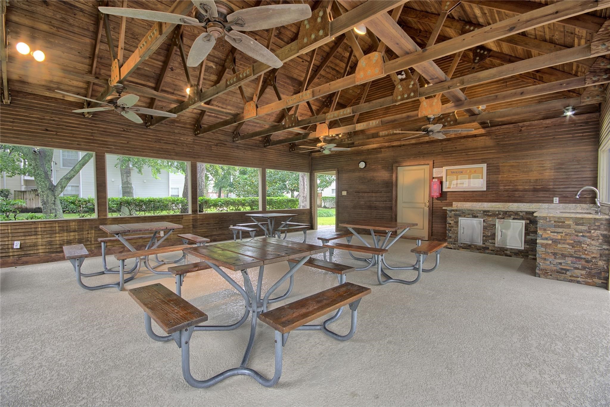 9809 Richmond Avenue C16, Houston, TX, 77042 | 95898816 | Realty Texas LLC
