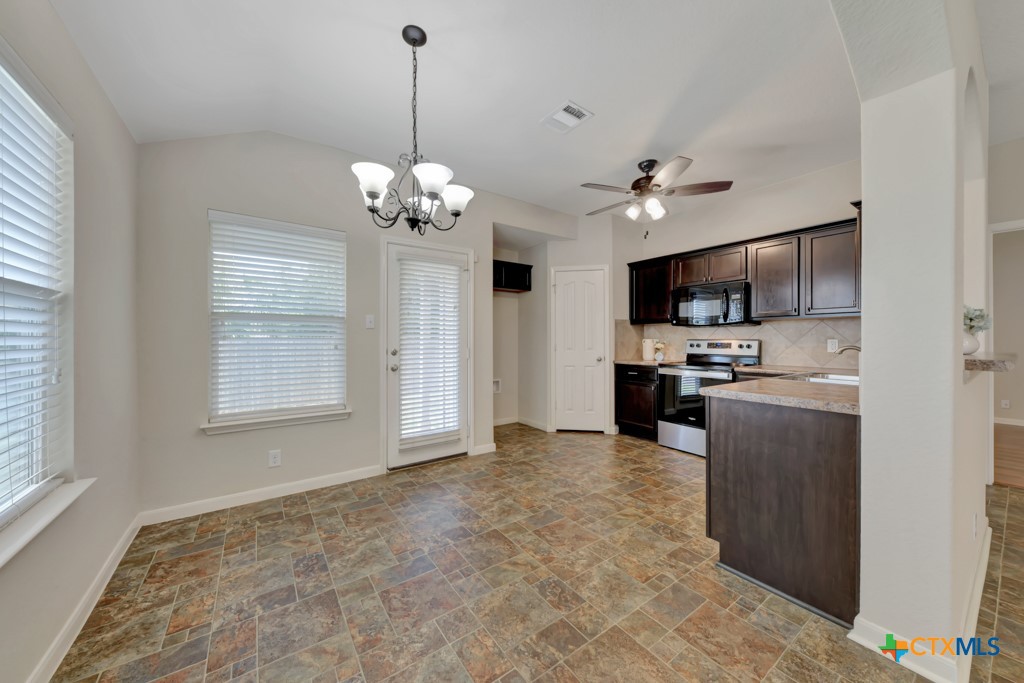 116 Encina, San Marcos, TX, 78666 | 588372 | Realty Texas LLC
