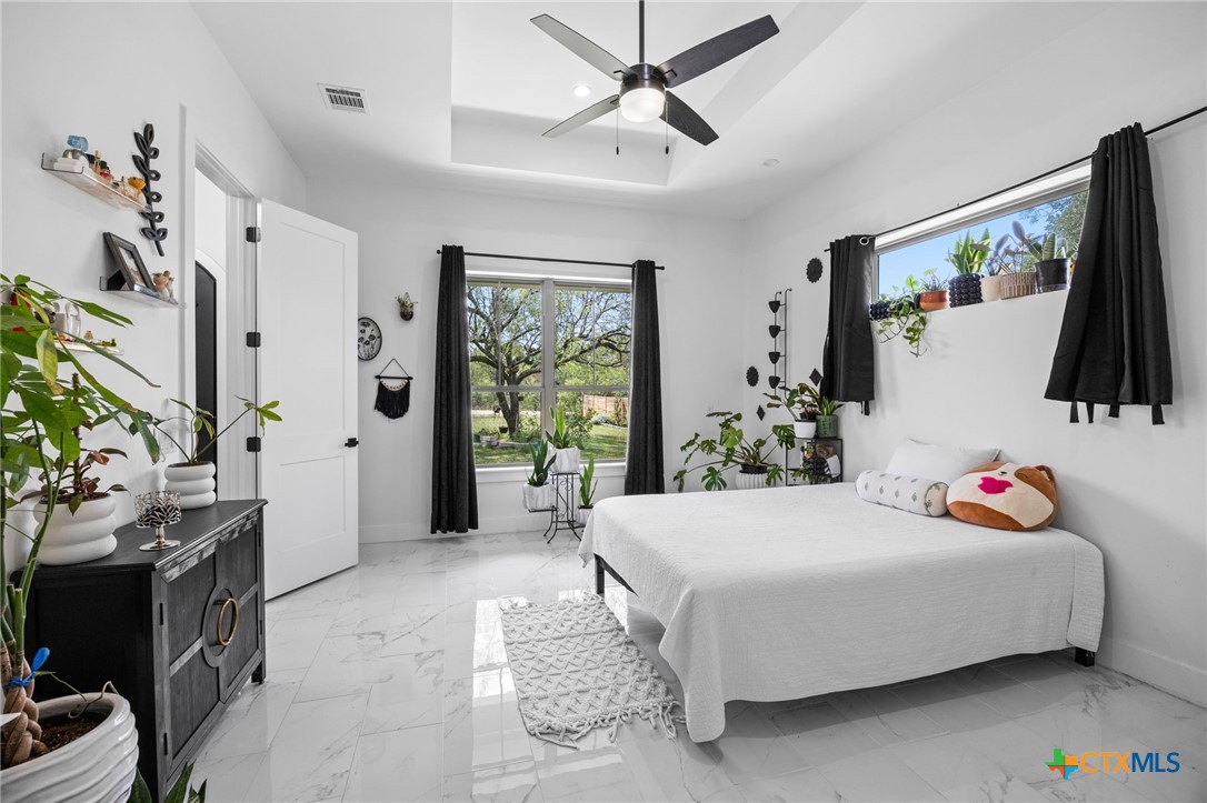 390 Riddle Road, Cedar Creek, TX, 78612 | 588884 | Realty Texas LLC