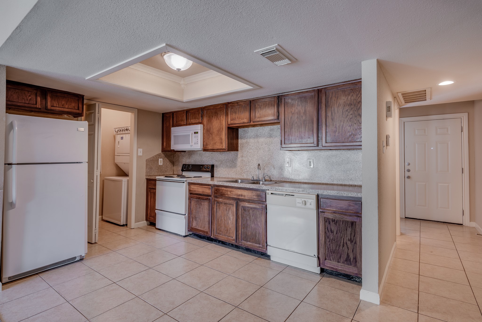 14777 Wunderlich Drive 404, Houston, TX, 77069 | 62050070 | Realty Texas LLC