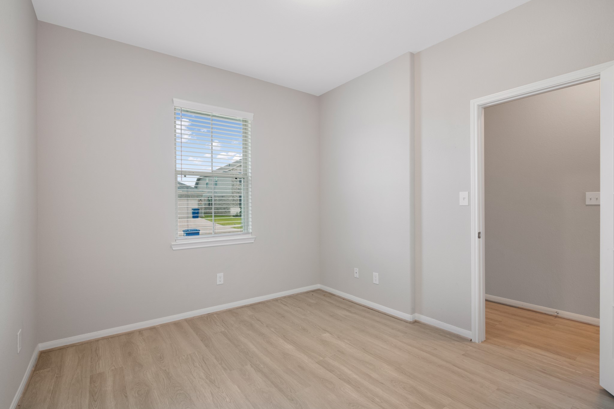 8439 Moonlight Bay Circle, Baytown, TX, 77523 | 71540950 | Realty Texas LLC