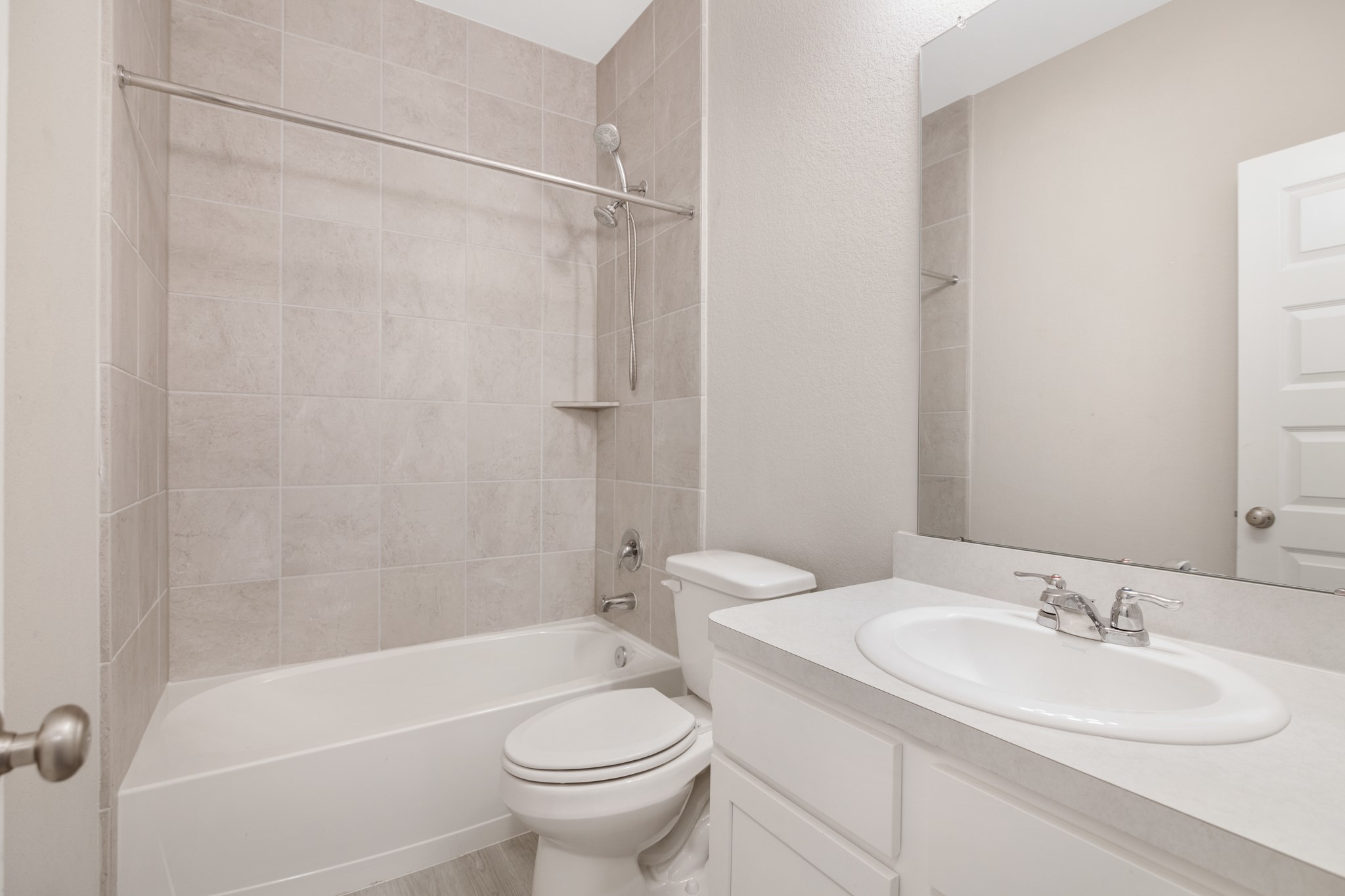 8439 Moonlight Bay Circle, Baytown, TX, 77523 | 71540950 | Realty Texas LLC