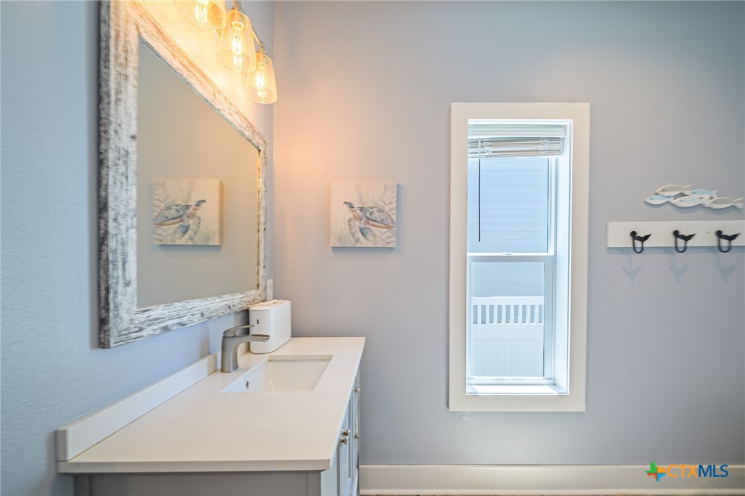 14 Luau Lane, Rockport, TX, 78382 | 589259 | Realty Texas LLC