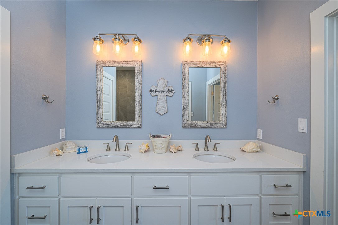 14 Luau Lane, Rockport, TX, 78382 | 589259 | Realty Texas LLC